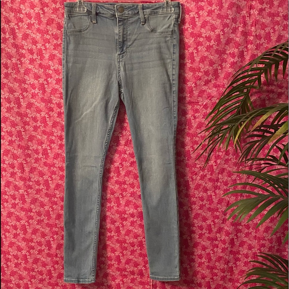 👖💛Hollister Light Blue Jean Leggin Jr 7R W28 L28